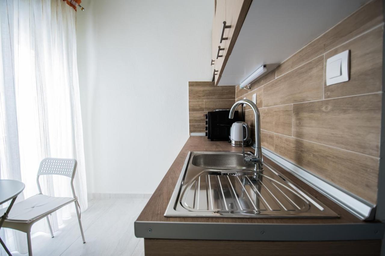 Chelona Apartments Nea Plagia Dış mekan fotoğraf