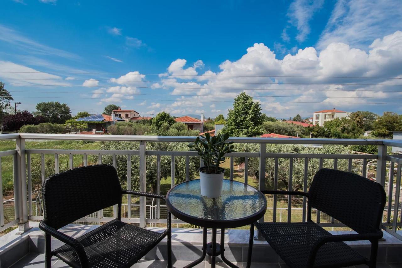 Chelona Apartments Nea Plagia Dış mekan fotoğraf
