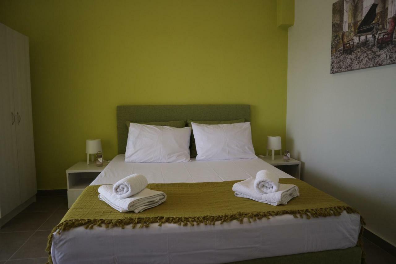 Chelona Apartments Nea Plagia Dış mekan fotoğraf