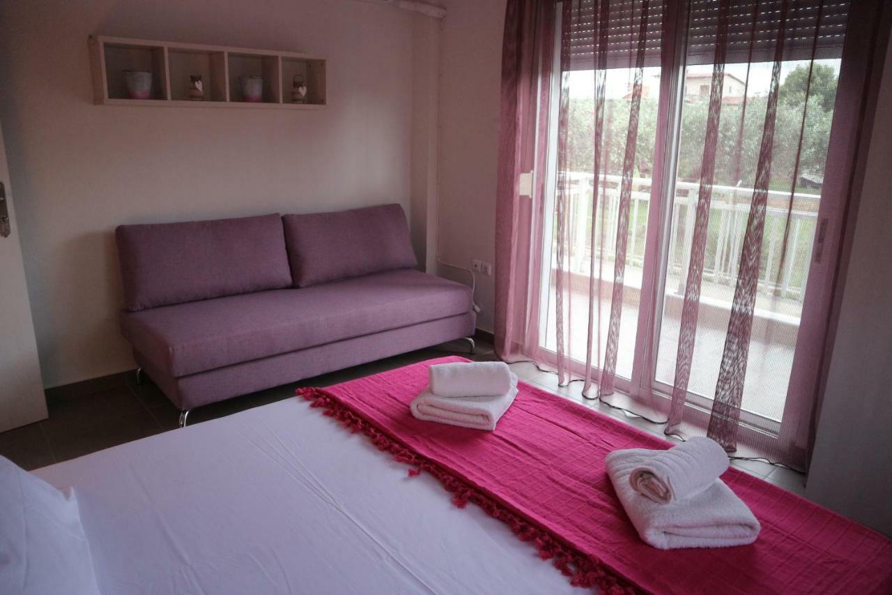Chelona Apartments Nea Plagia Dış mekan fotoğraf