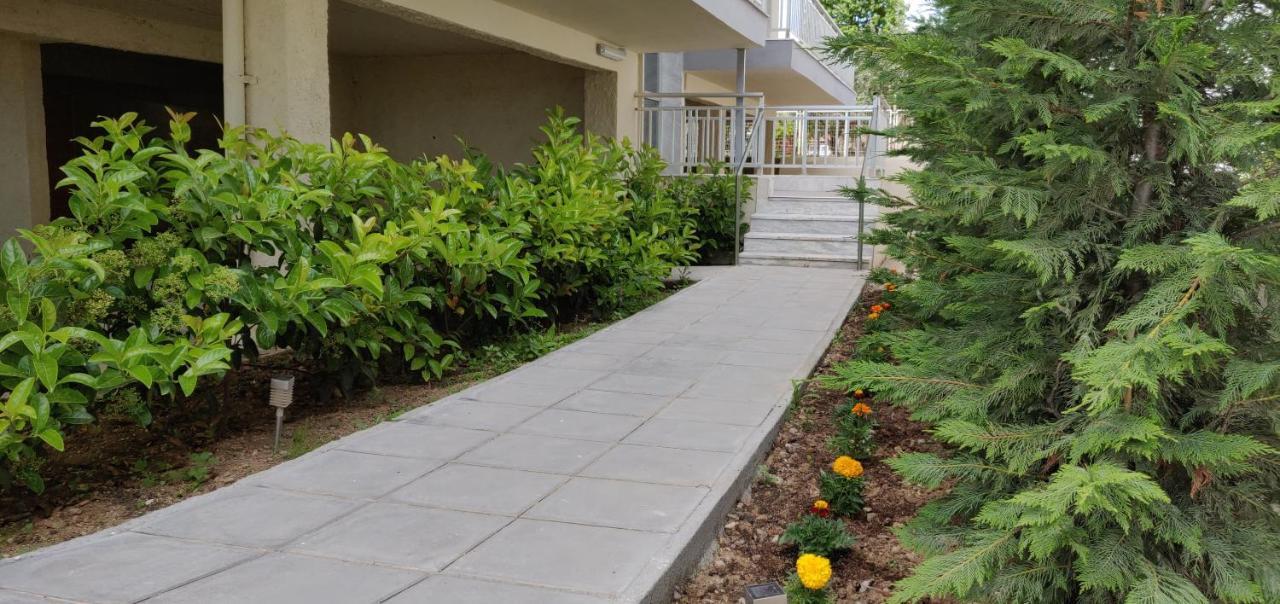 Chelona Apartments Nea Plagia Dış mekan fotoğraf